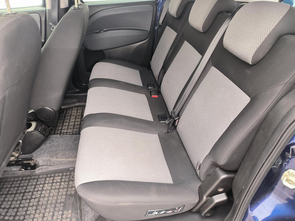 Fiat Dobló 1.6 MJT 