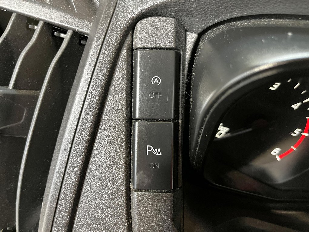 Ford Transit 2.2TDCi  L3H2 9míst