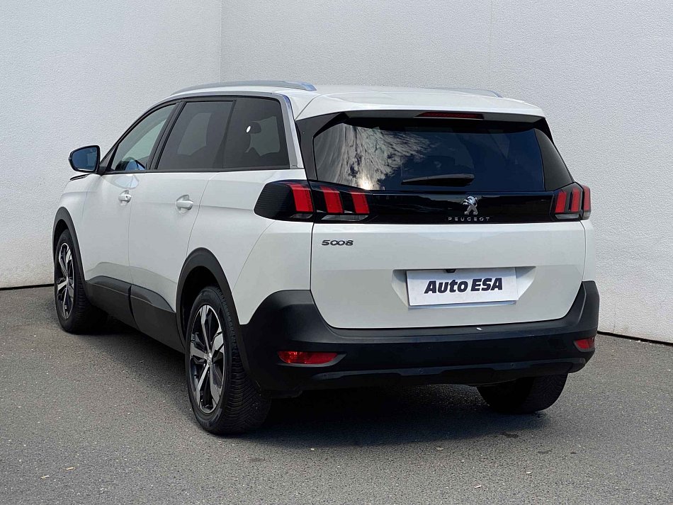 Peugeot 5008 1.5 HDi Active
