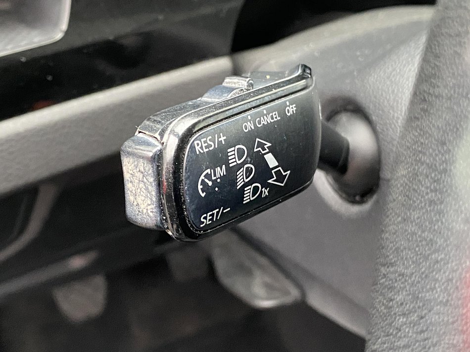 Volkswagen Touran 1.4 TSI Highline