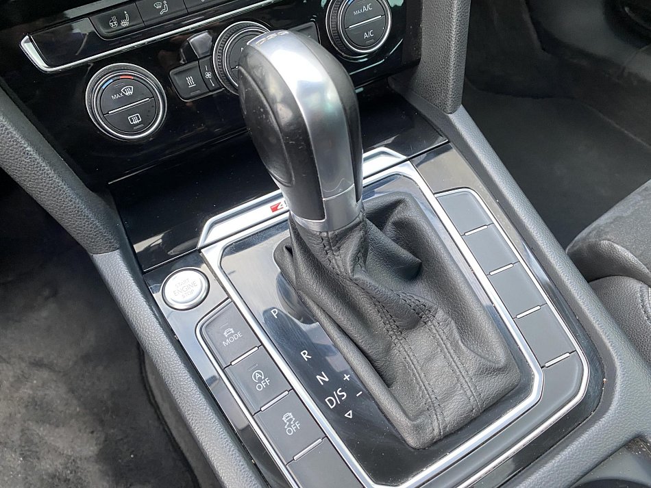 Volkswagen Passat 2.0 TDi Highline 4X4