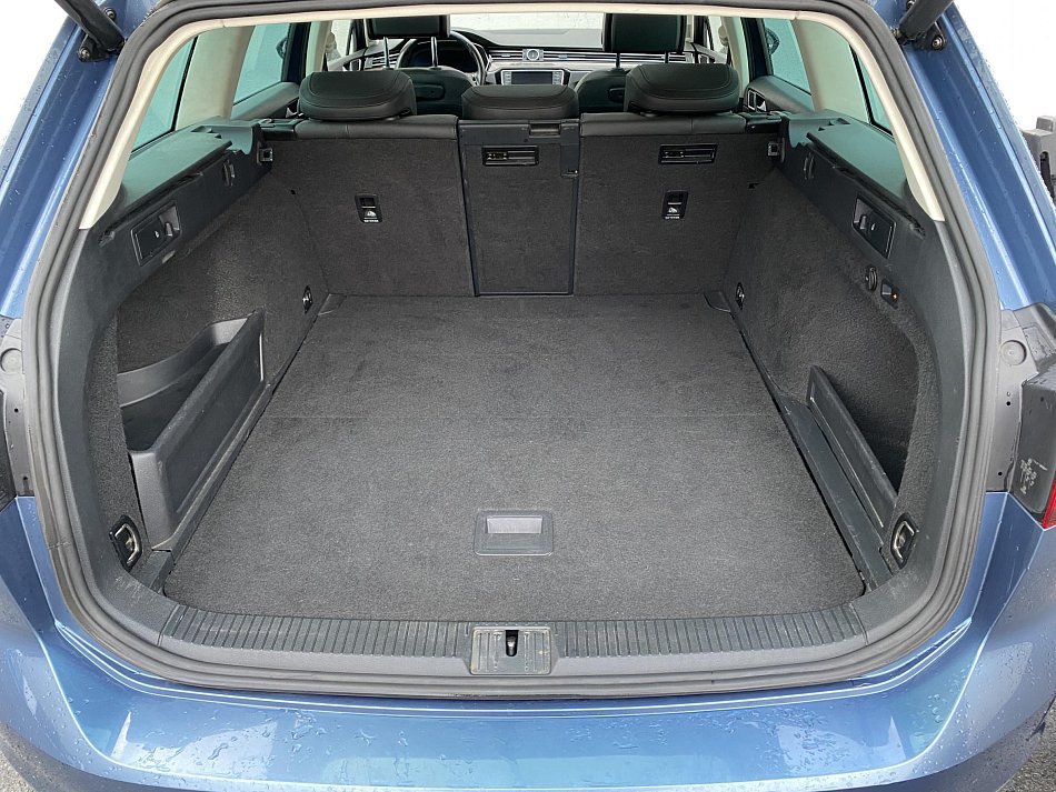 Volkswagen Passat 2.0 TDi Highline 4X4