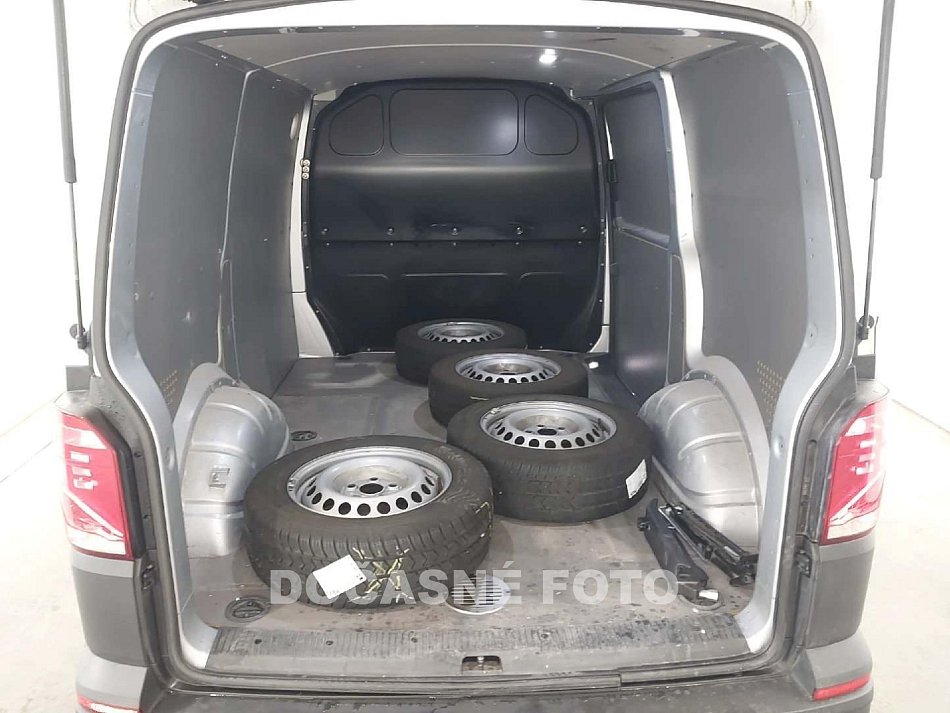 Volkswagen Transporter 2.0TDi  T6.1 L1H1