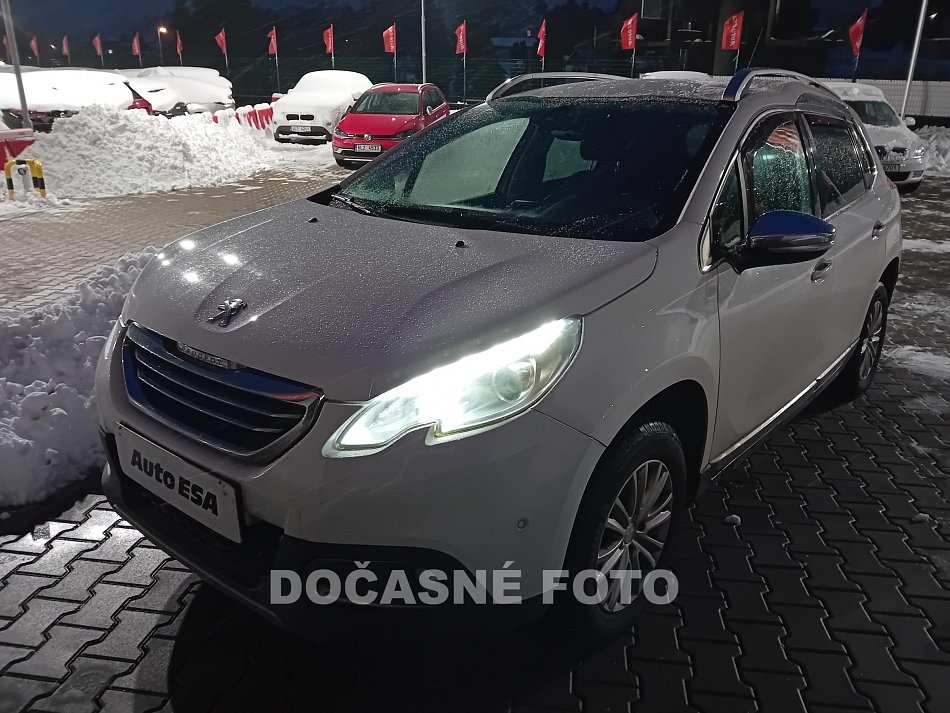 Peugeot 2008 1.6 i 