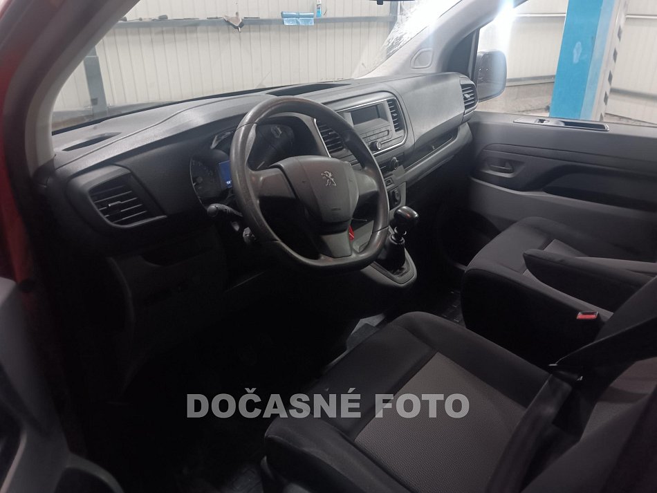 Peugeot Expert 1.6HDi  L2 8míst