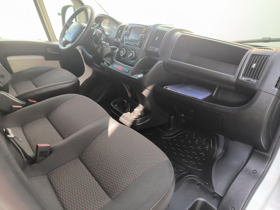 Peugeot Boxer 2.0HDi  L3H2