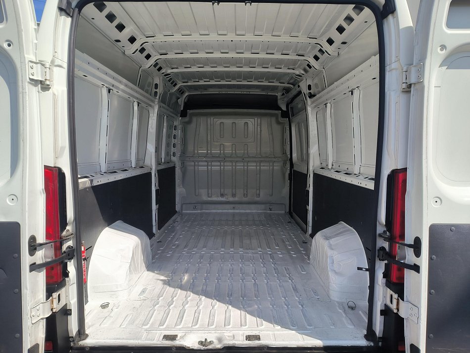 Peugeot Boxer 2.0HDi  L3H2