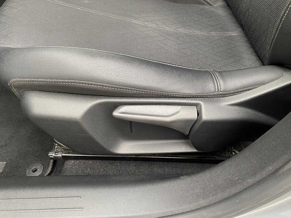 Opel Corsa 1.2 T Elegance