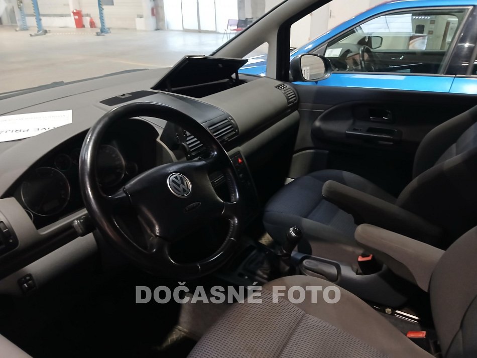 Volkswagen Sharan 2.0 TDi 