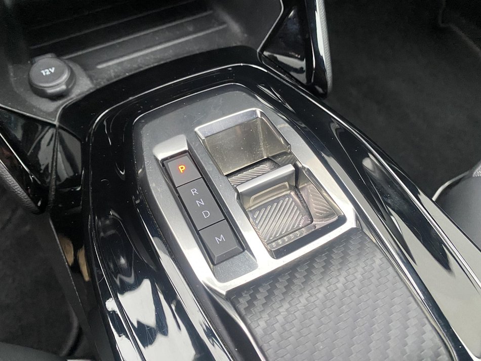 Peugeot 2008 1.2PT Allure