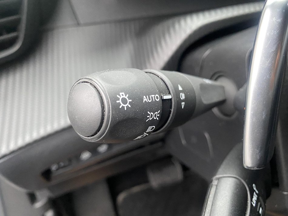 Peugeot 2008 1.2PT Allure