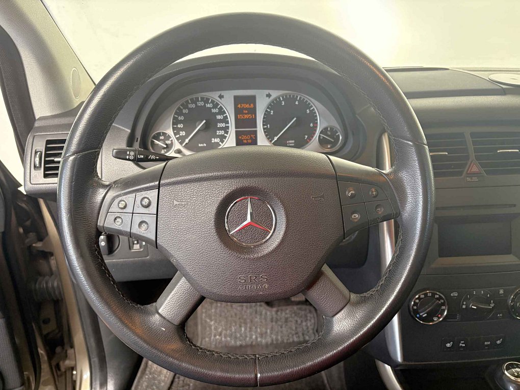 Mercedes-Benz Třída B 1.5 i  B160