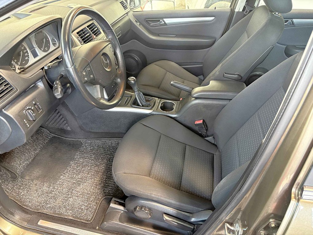 Mercedes-Benz Třída B 1.5 i  B160