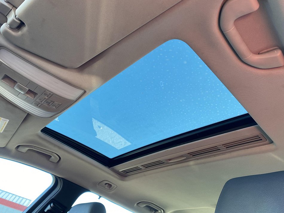 Mercedes-Benz Třída E 2.2CDi  E250