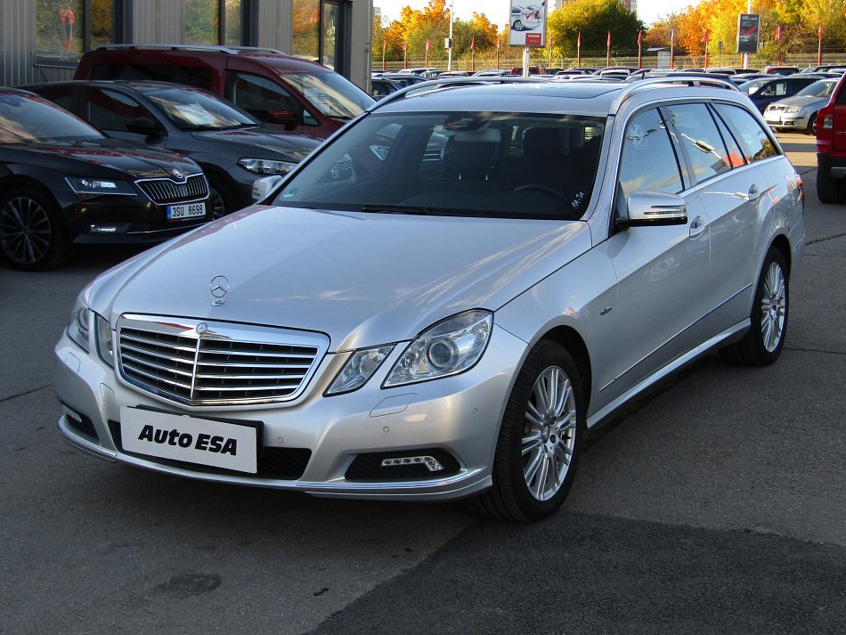 Mercedes-Benz Třída E 2.2CDi  E250