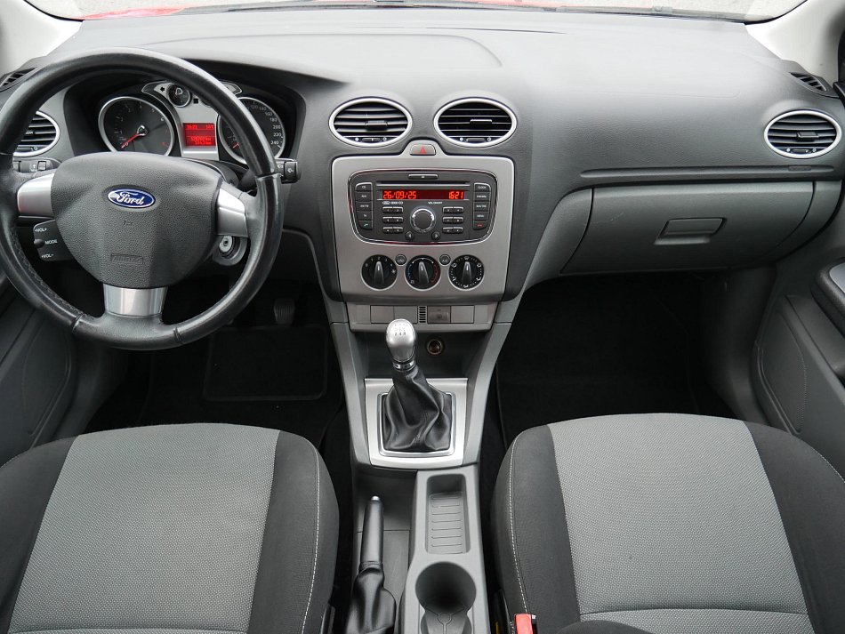 Ford Focus 1.6 i 