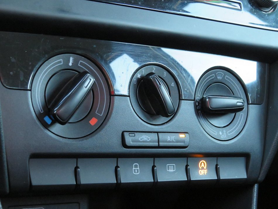 Škoda Rapid 1.0 TSI Ambition