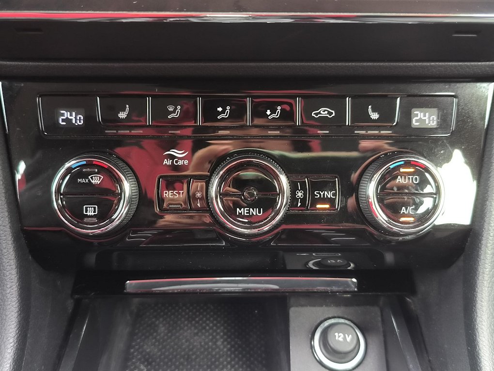 Škoda Superb III 2.0 TDi Ambition