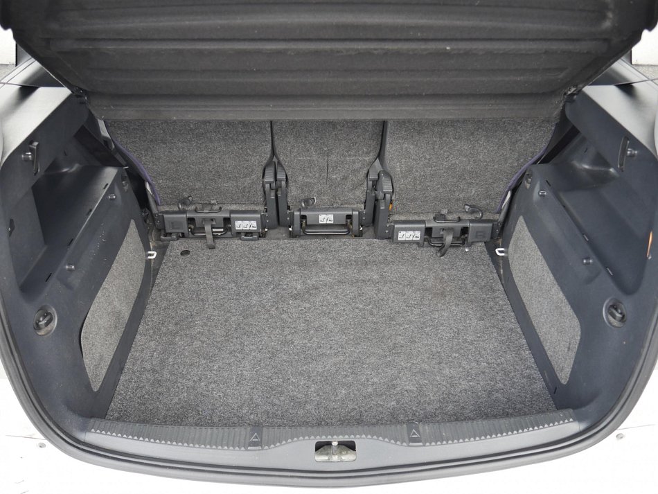 Škoda Roomster 1.4 i 