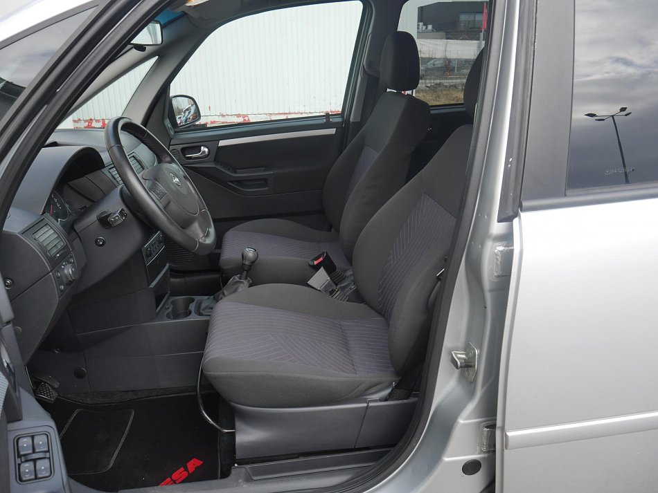 Opel Meriva 1.6i 
