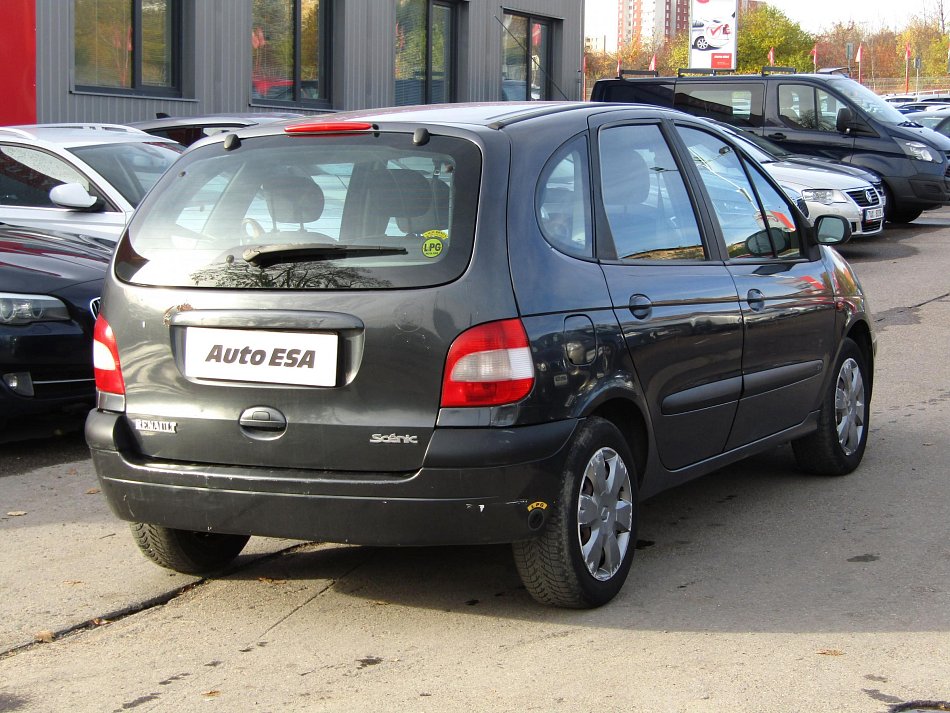 Renault Scénic 1.8i 