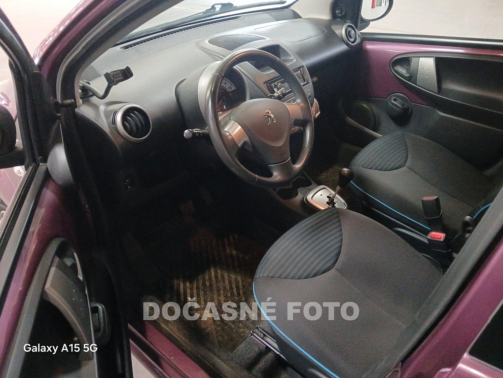 Peugeot 107 1.0i 