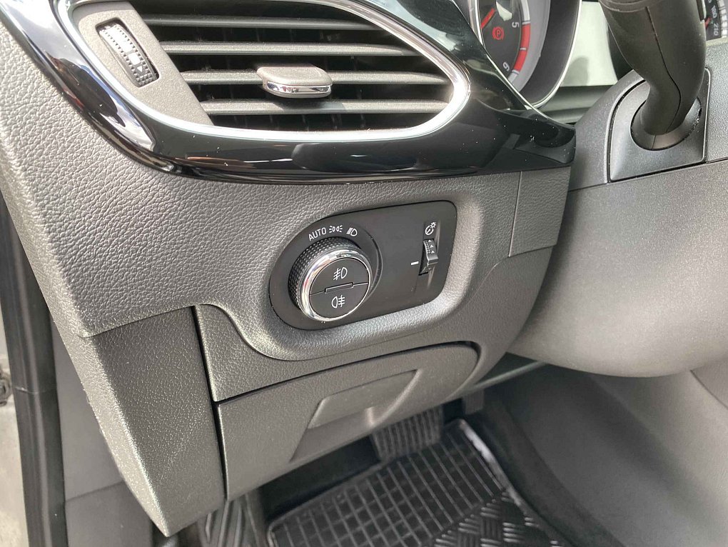 Opel Astra 1.6 CDTi Innovation
