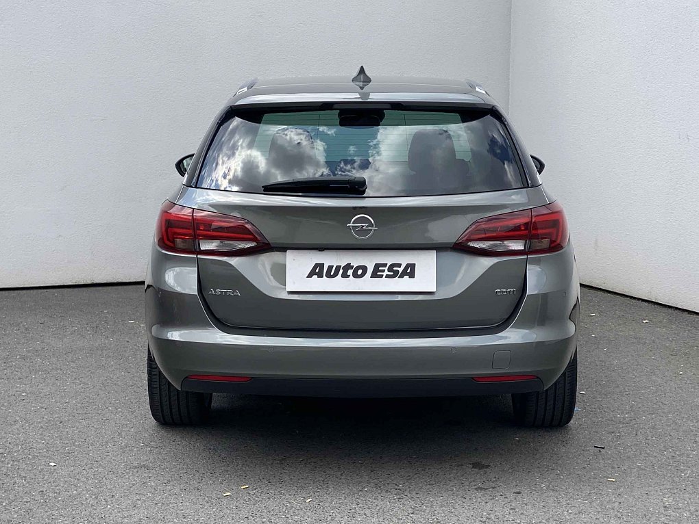 Opel Astra 1.6 CDTi Innovation