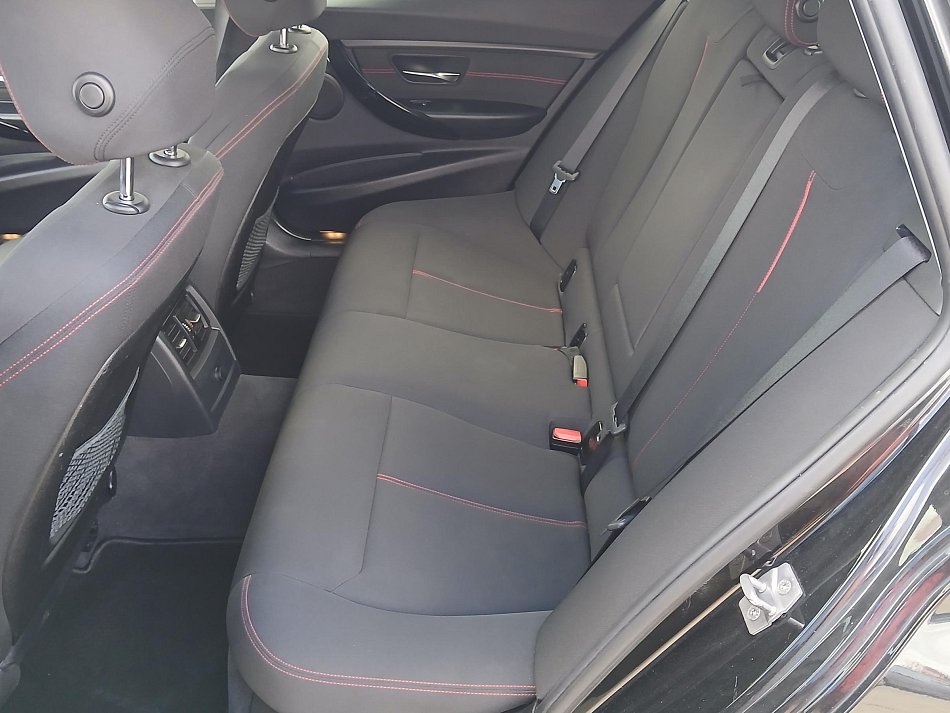 BMW Řada 3 2.0d Sport 320d xDrive