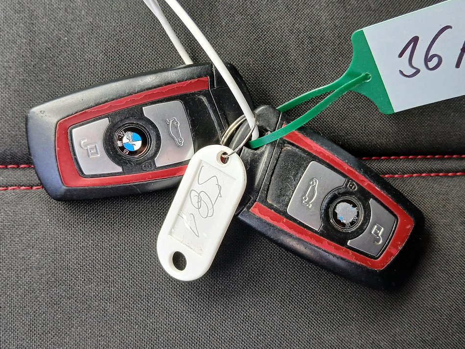 BMW Řada 3 2.0d Sport 320d xDrive