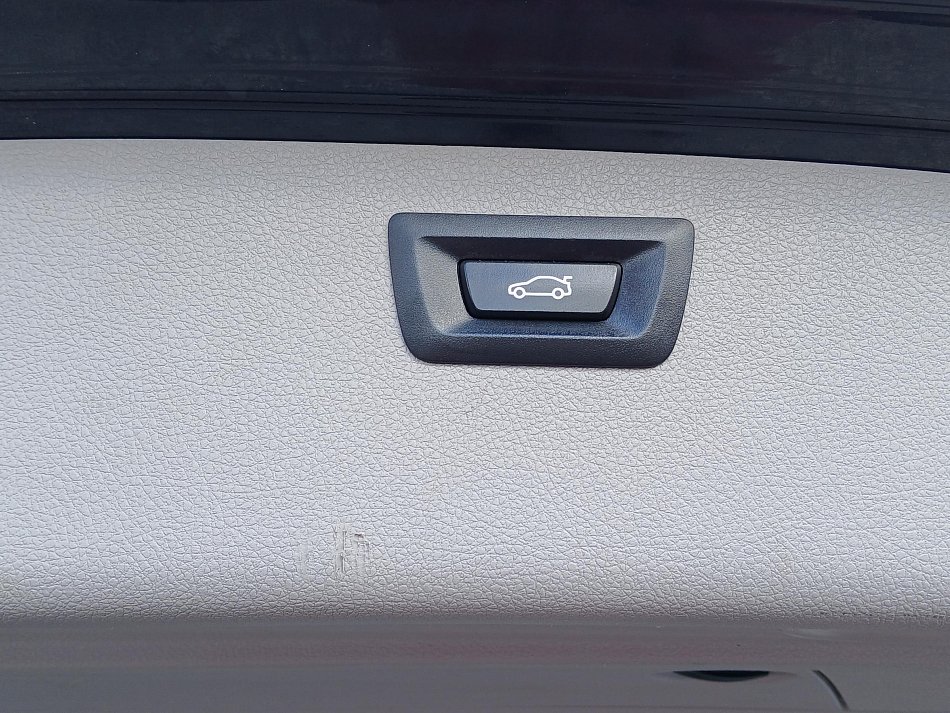 BMW Řada 3 2.0d Sport 320d xDrive