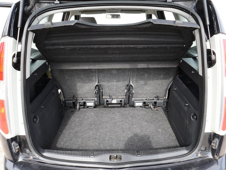 Škoda Roomster 1.2 12V 