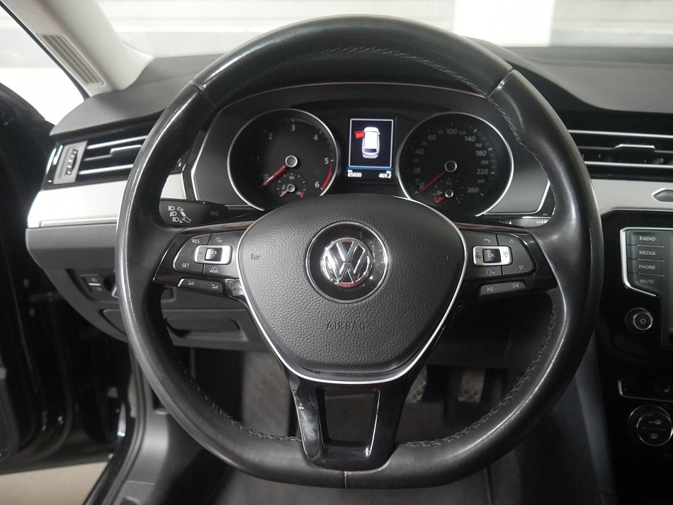 Volkswagen Passat 2.0 TDi Highline