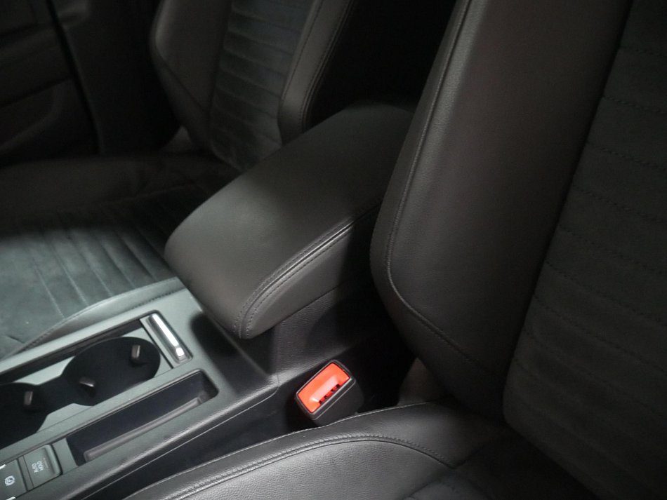 Volkswagen Passat 2.0 TDi Highline