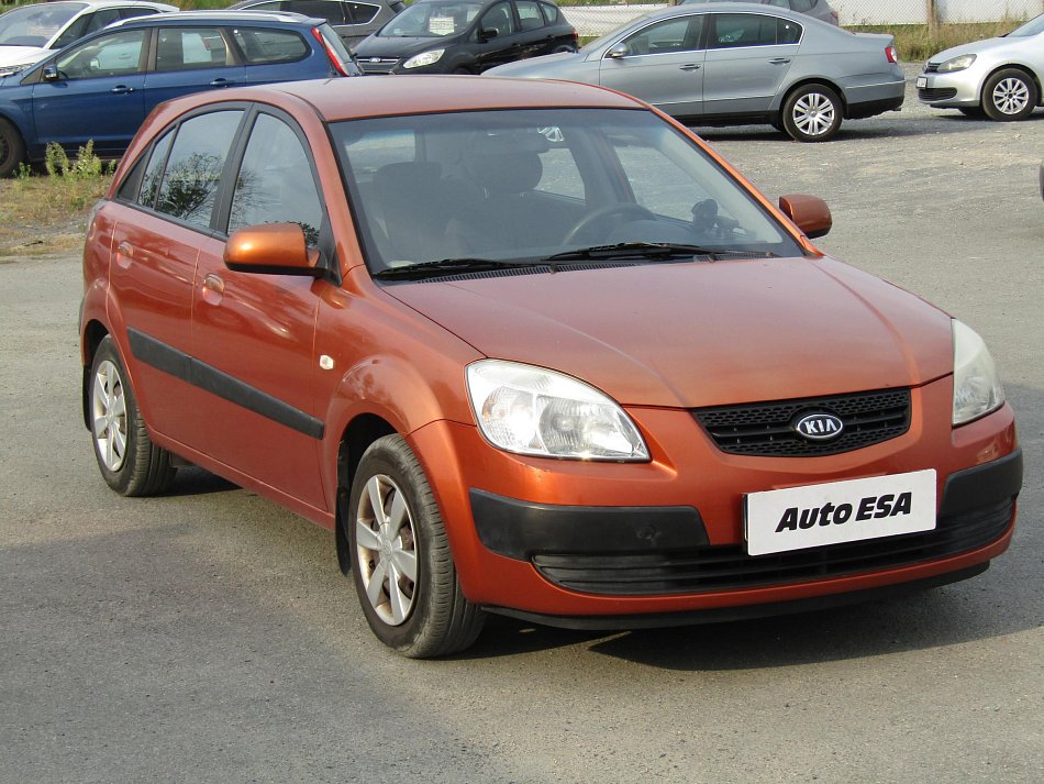 Kia Rio 1.4i 