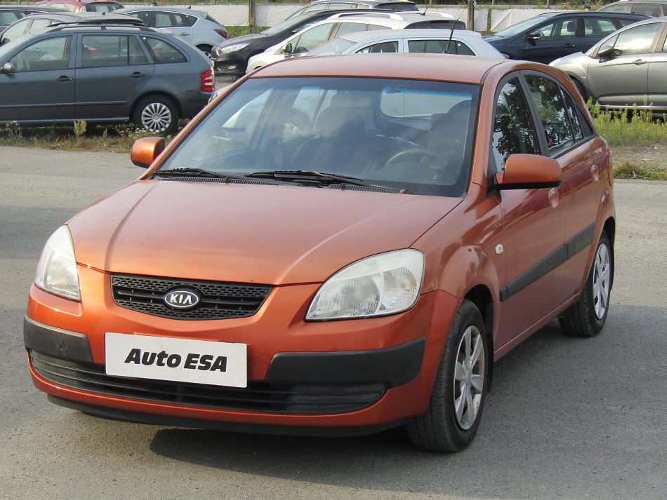Kia Rio 1.4i 