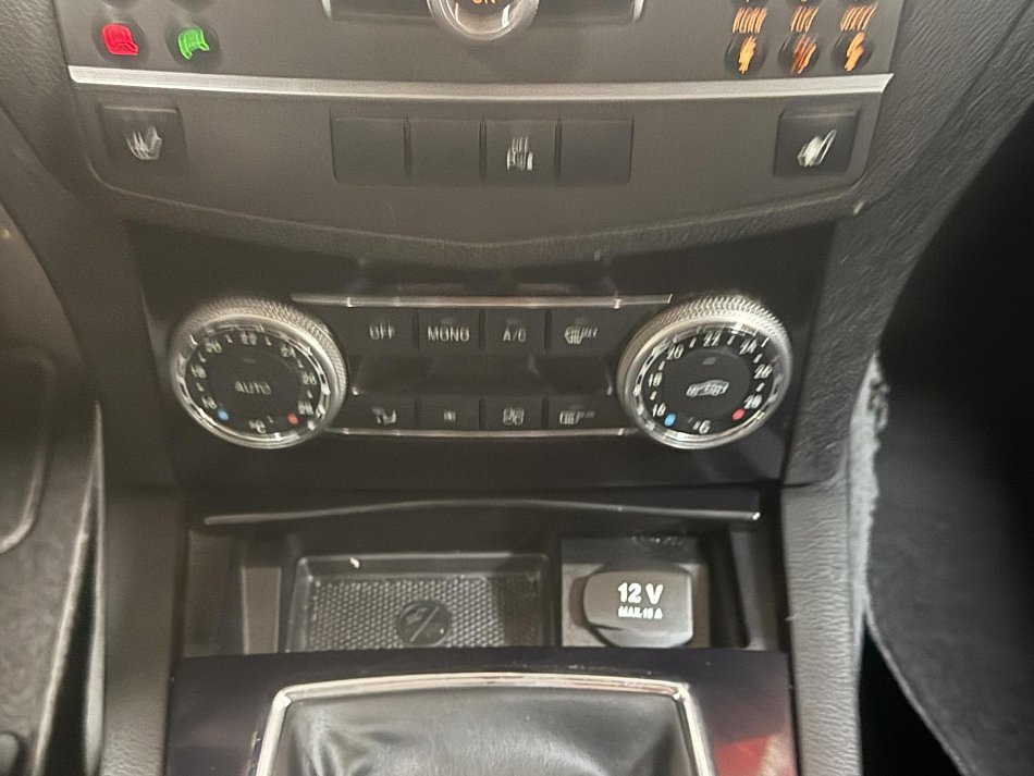 Mercedes-Benz Třída C 2.2 CDI  C 220