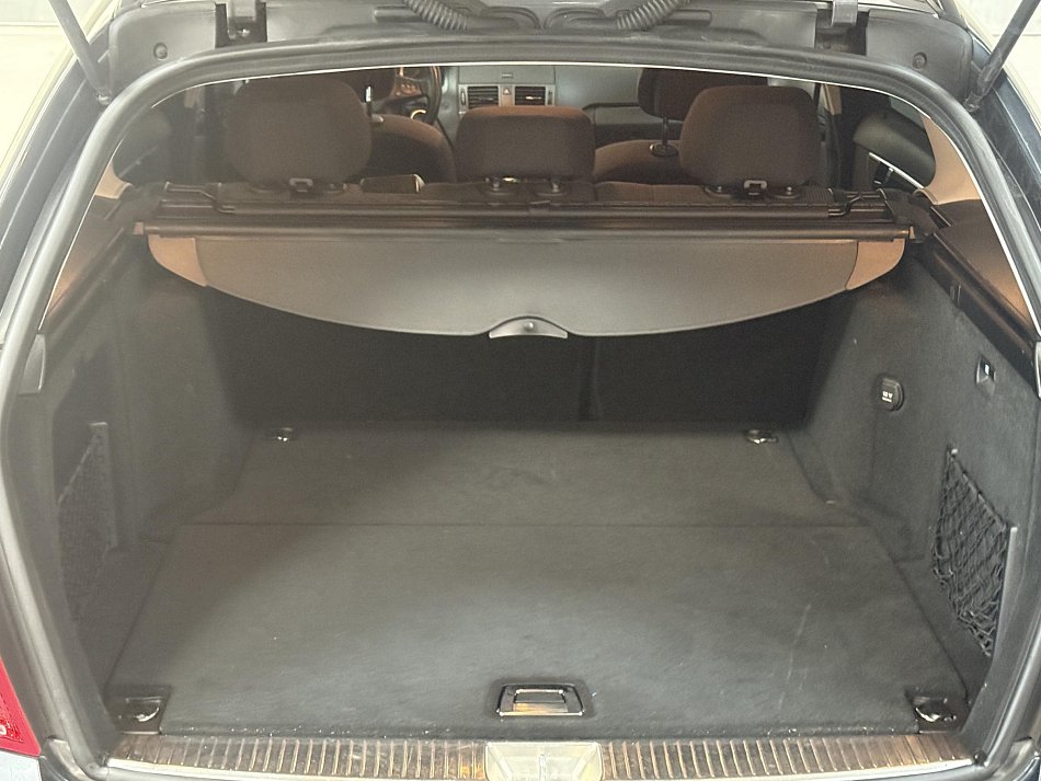 Mercedes-Benz Třída C 2.2 CDI  C 220