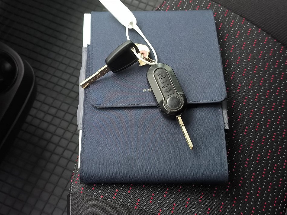 Peugeot Boxer 2.0HDi  L3H2