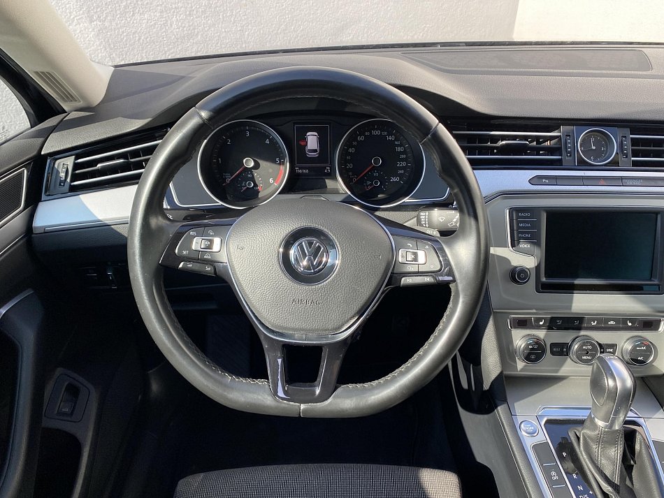Volkswagen Passat 2.0 TDi Comfortline