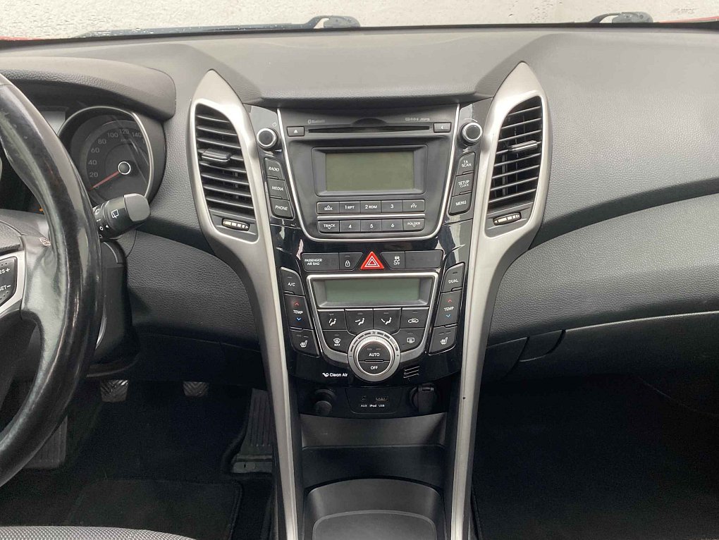 Hyundai I30 1.6 CRDI 