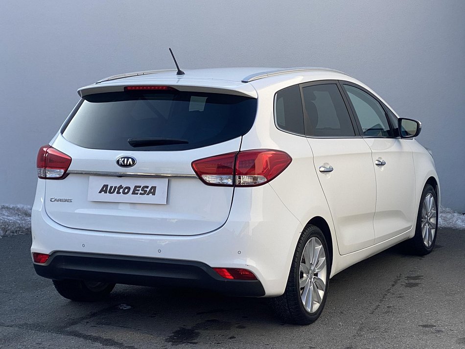 Kia Carens 1.6 GDi 