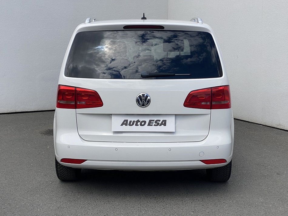 Volkswagen Touran 1.4TSi Highline