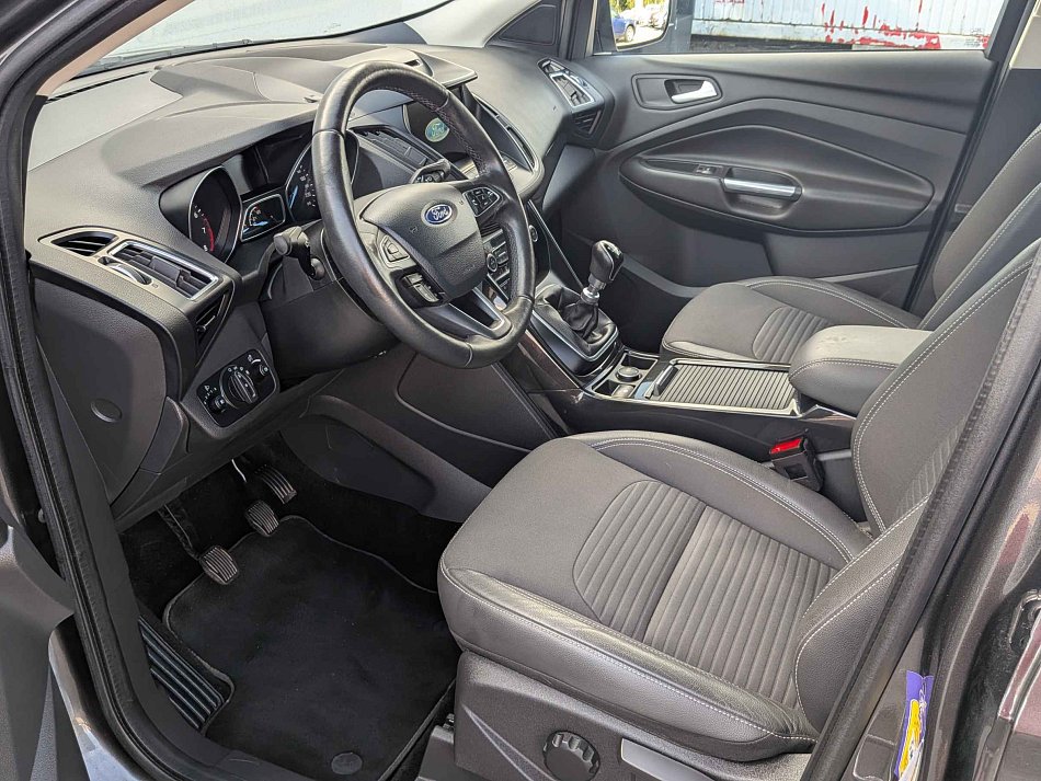 Ford Kuga 1.5EB 