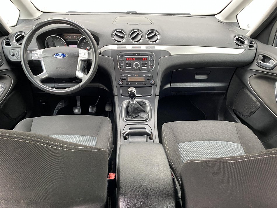 Ford Galaxy 2.0 TDCi Trend 7míst