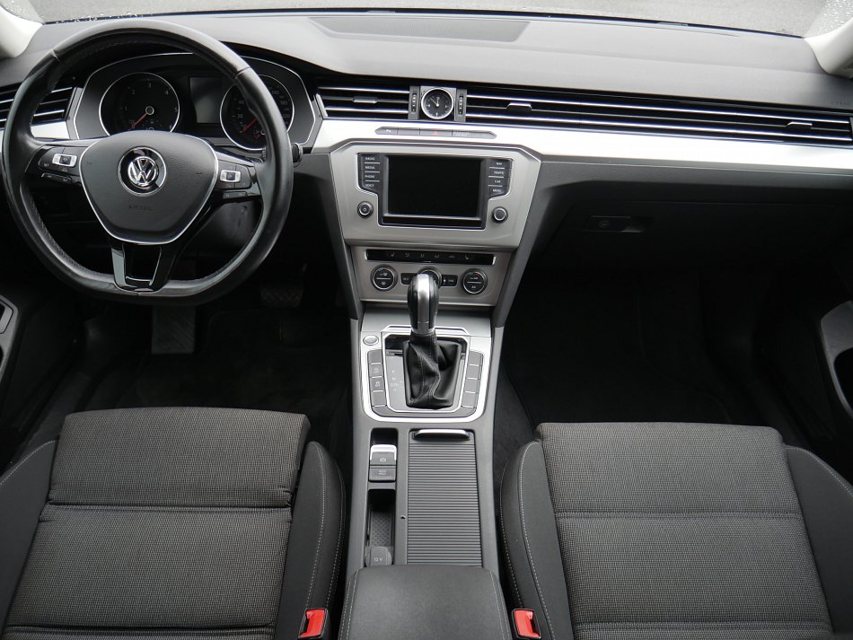 Volkswagen Passat 2.0 TDI Comfortline