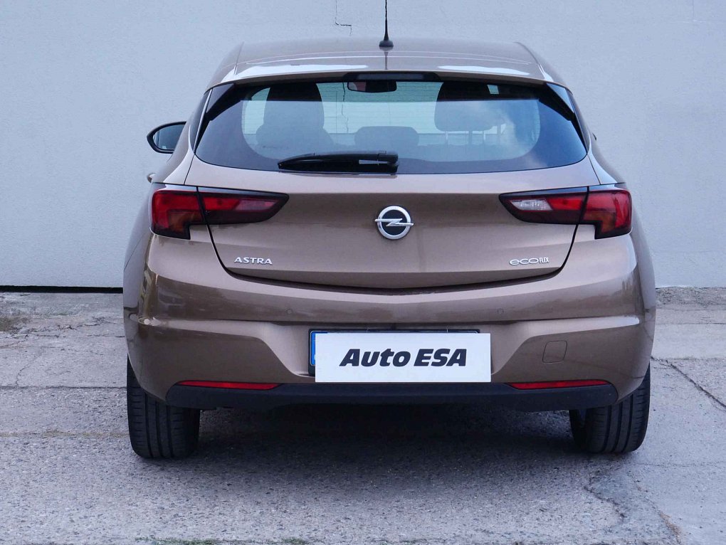Opel Astra 1.0 Turbo 
