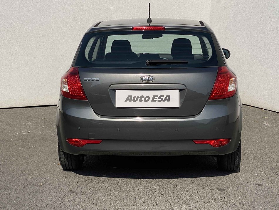Kia Ceed 1.4i 