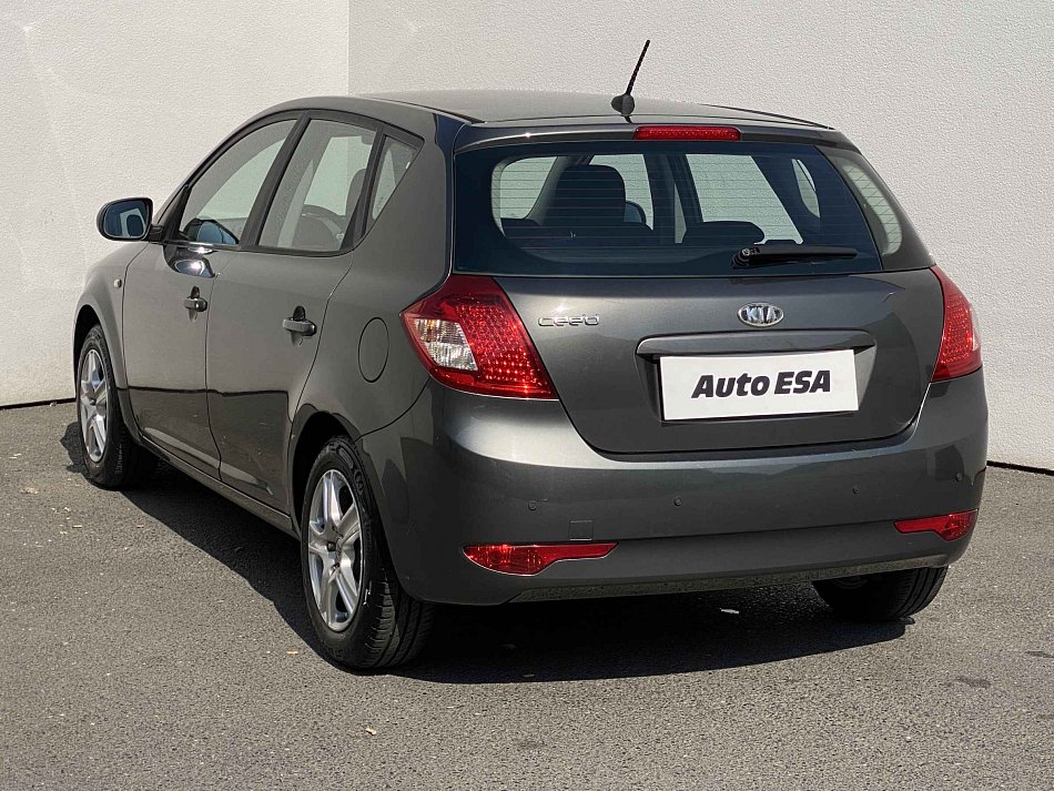 Kia Ceed 1.4i 