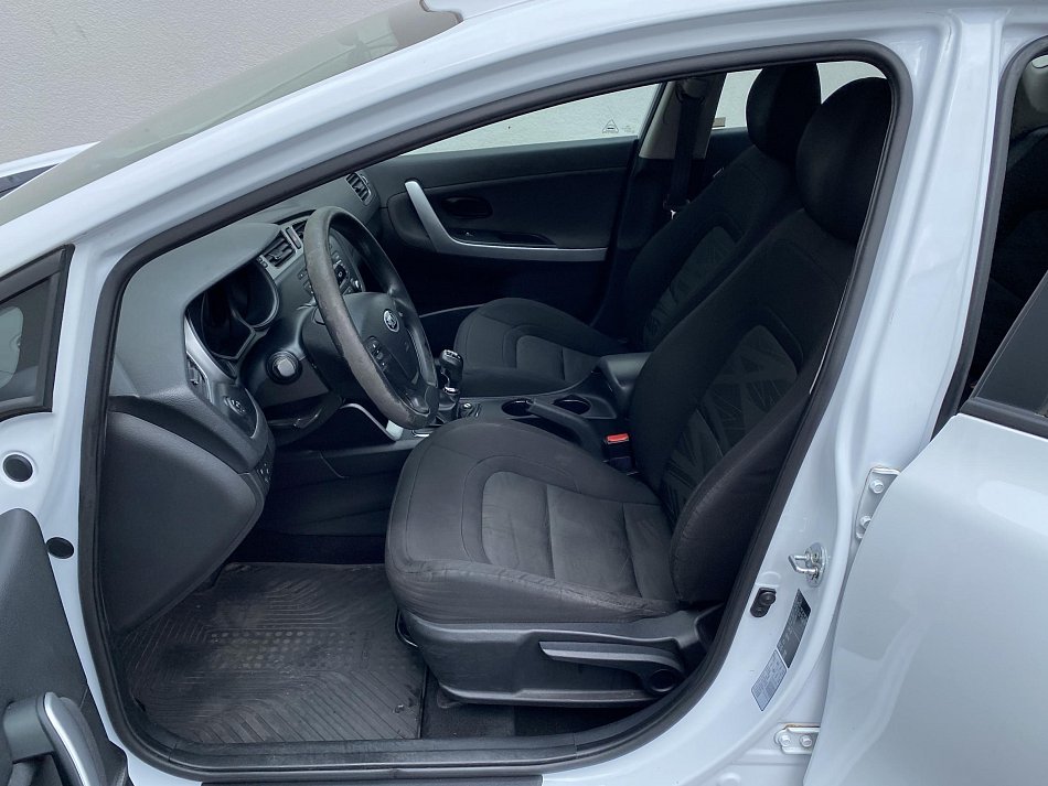 Kia Ceed 1.6 CRDi 